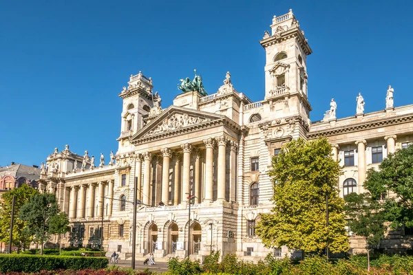 Vista Edificio Del Museo Nacional Etnografía Budapest Hungría —  Fotos de Stock
