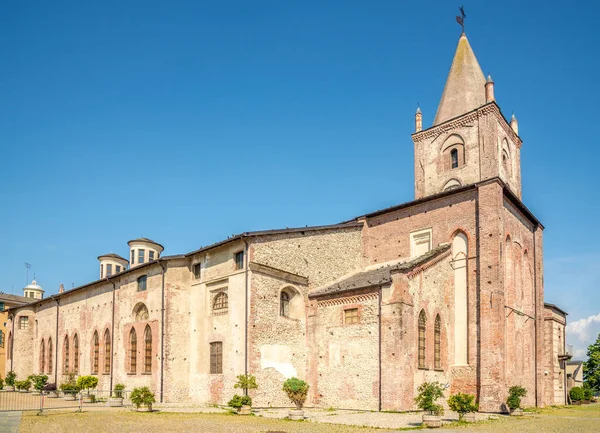 Vista Igreja San Francesco Nas Ruas Cuneo Itália — Fotografia de Stock