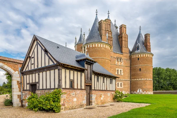 Building with castle in Martainville — Stock Photo, Image