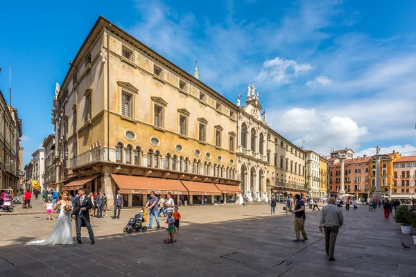 Building at the piazza Signiori in Vicenza — Stock Photo, Image