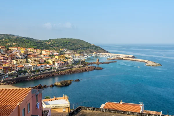 Visa i Castelsardo hamnen från castle — Stockfoto