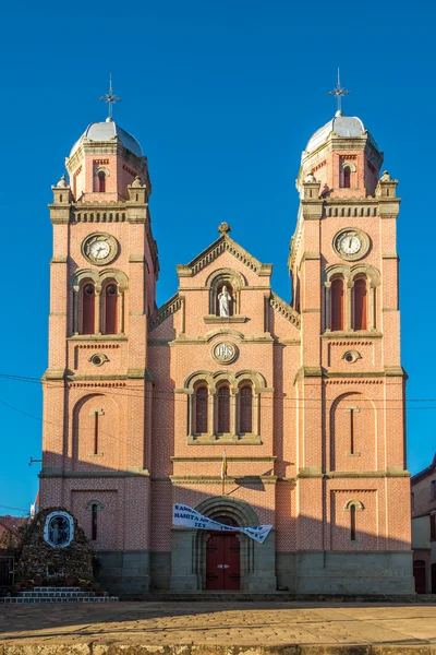 Catedral colonial en la ciudad alta de Fianarantsoa —  Fotos de Stock