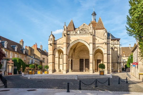 Bazilika Notre Dame Beaune — Stock fotografie