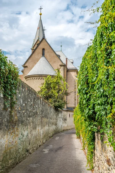 Rue calme à Merano — Photo