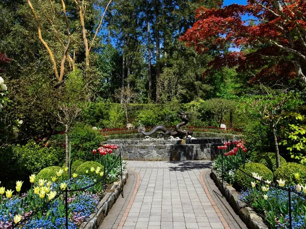 Victoria British Columbia Canada May 2020 Dragon Fountain Butchart Gardens — Stock Photo, Image