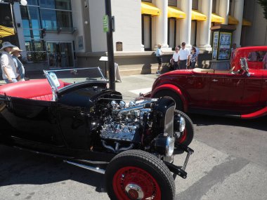 Victoria BC, Kanada - 24 Temmuz 2016. Kuzeybatı Deuce Days, Victoria BC 'deki son antika koleksiyoncu araba etkinliği, Covid-19 salgını nedeniyle ertelendi ve kalıcı olarak iptal edildi.