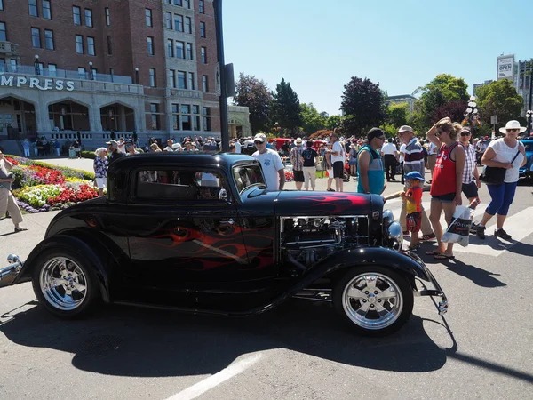 Victoria BC, Kanada - 24 Temmuz 2016. Kuzeybatı Deuce Days, Victoria BC 'deki son antika koleksiyoncu araba etkinliği, Covid-19 salgını nedeniyle ertelendi ve kalıcı olarak iptal edildi.