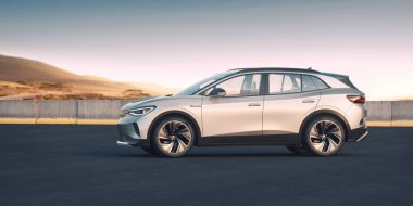 Markasız bir SUV 'un 3 boyutlu görüntülemesi 