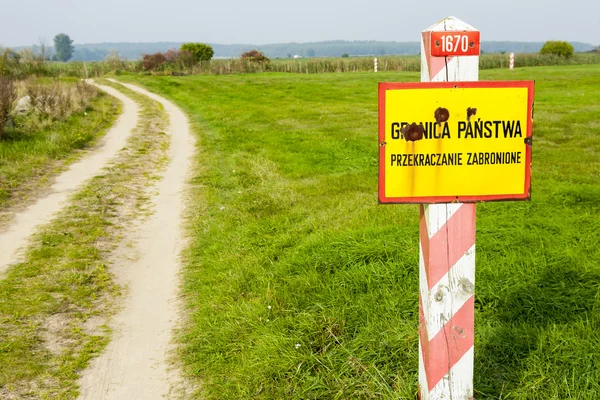 Posta di frontiera ed emblema della Polonia — Foto Stock