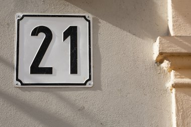 Duvar süsleme numarası.