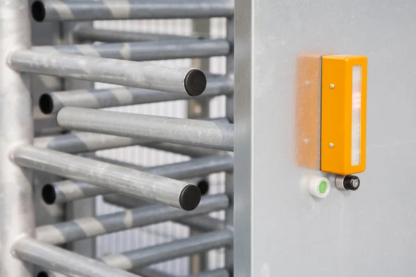 Turnstile entrance. Guarded entrance. — Stock Photo, Image