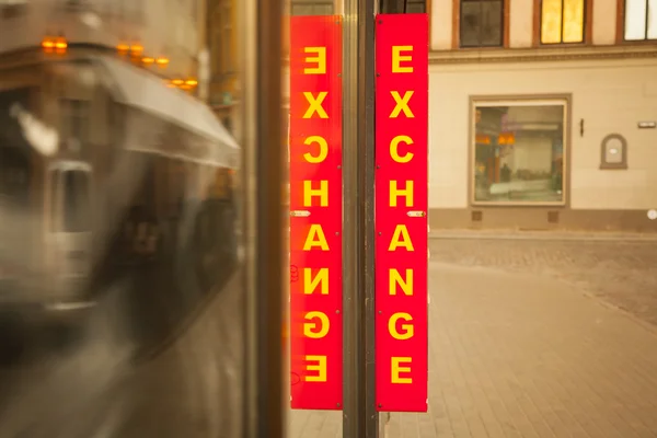 Signboard currency exchange. — Stock Photo, Image