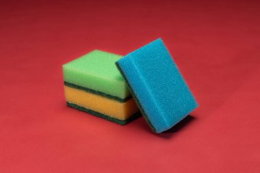 Ev ve banyo temizleme süngeri..