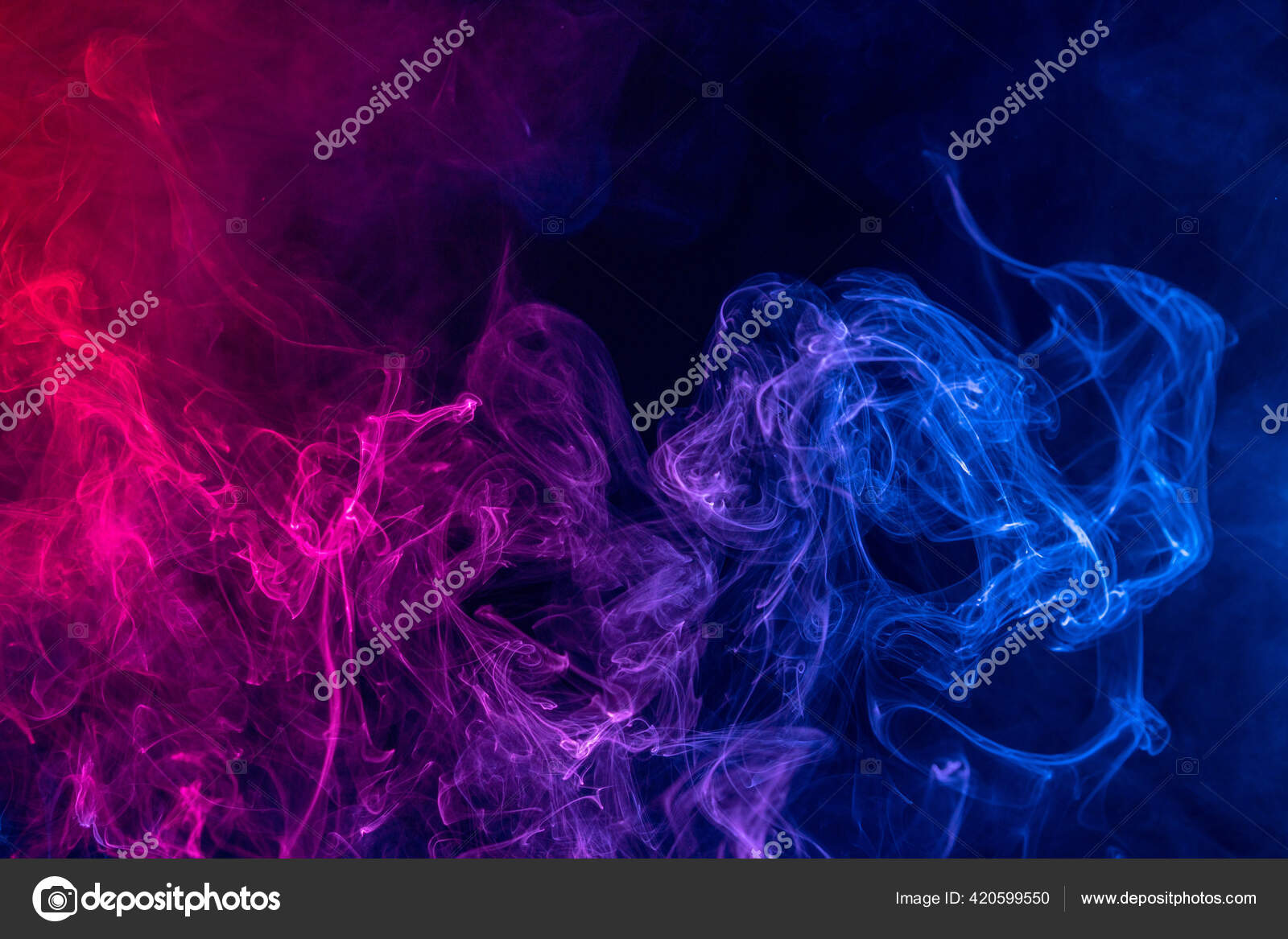 Image Conceptuelle Fumée Colorée Couleur Rouge Bleue Isolée Sur Fond —  Photo de stock par ©romixcontact@gmail.com - 420599550, image size:1600x1167