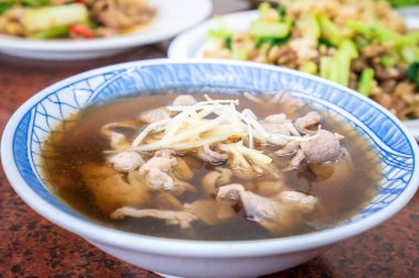 Kaohsiung 'da Tayvan geleneksel lezzetli melek kuzu çorbası.