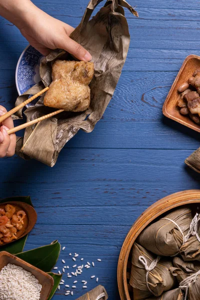 Zongzi Ris Dumpling Med Ingredienser Ovanifrån För Kinesiska Traditionella Dragon — Stockfoto