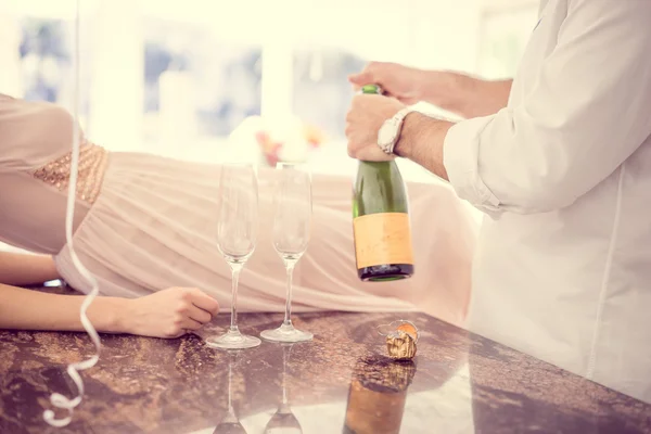 Pití šampaňského — Stock fotografie