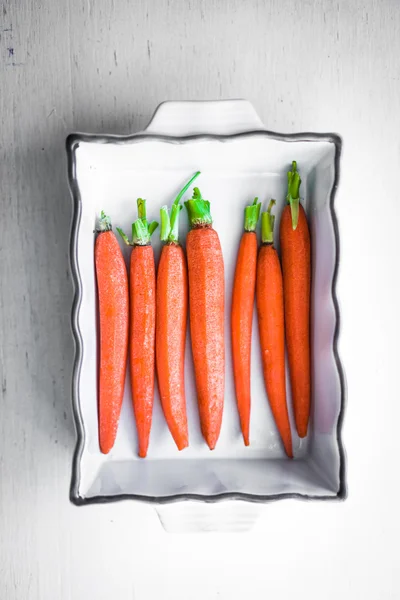 Farm raised baby carrots — Stock Photo, Image