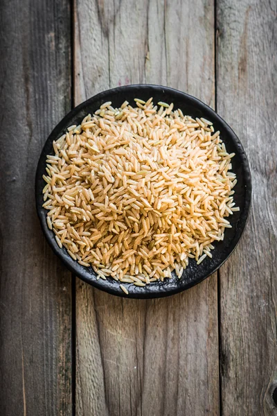 pişmemiş kahverengi pirinç