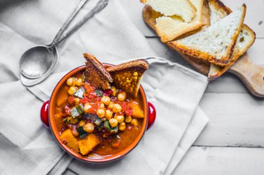 Biber ızgara ekmek ile