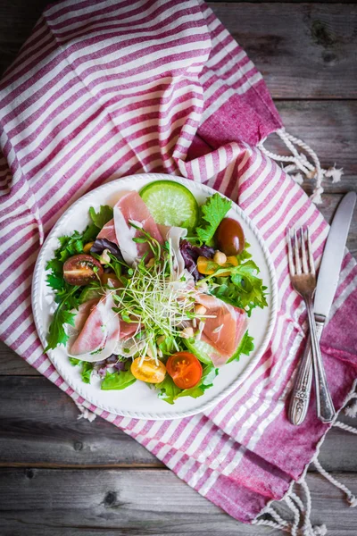 Gesunder Salat — Stockfoto