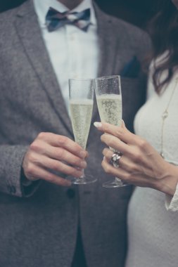 Gelin ve damat vintage pastel renklerde