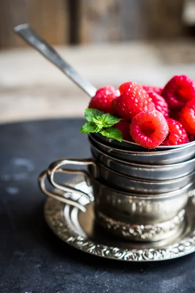 Closeup of fresh raspberries — Stock Photo, Image