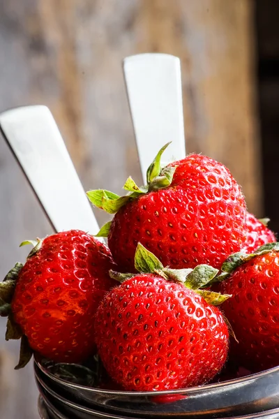 Closeup of fresh farm raised strawberries — Stock Photo, Image