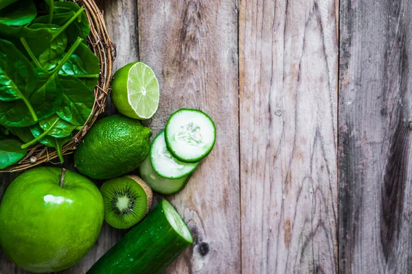 Mix di frutta e verdura verde — Foto Stock