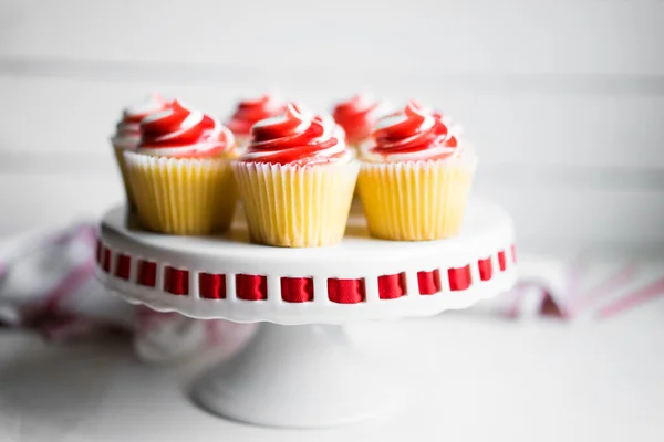 Cupcake alla fragola e vaniglia — Foto Stock