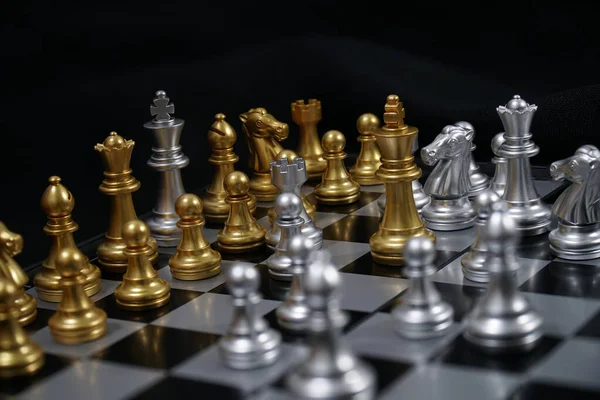                          Satranç tahtası oyunu, Uluslararası Satranç Günü