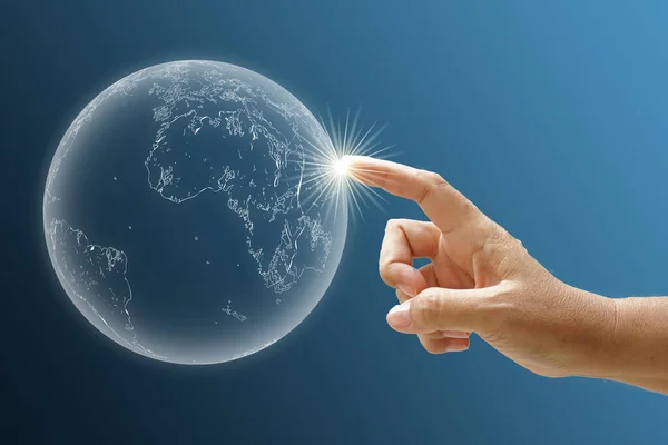 Eller küresel bağlantı kavramına dokunuyor. 