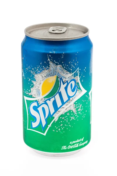 Tayland, bangkok - 21 Nisan 2014: sprite can beyaz zemin üzerine