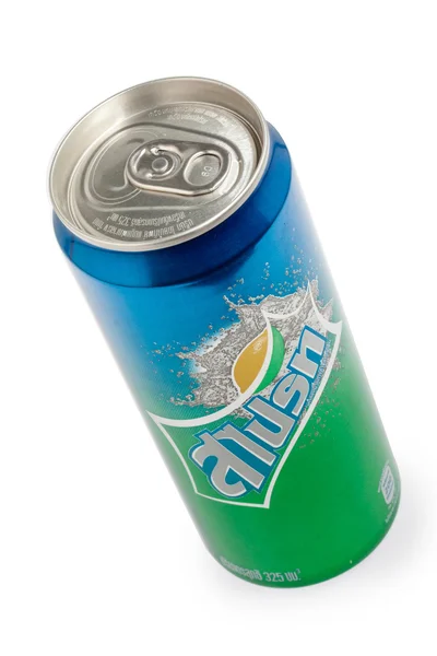 Tailândia, Banguecoque - 24 de maio de 2014: Sprite can sobre fundo branco — Fotografia de Stock