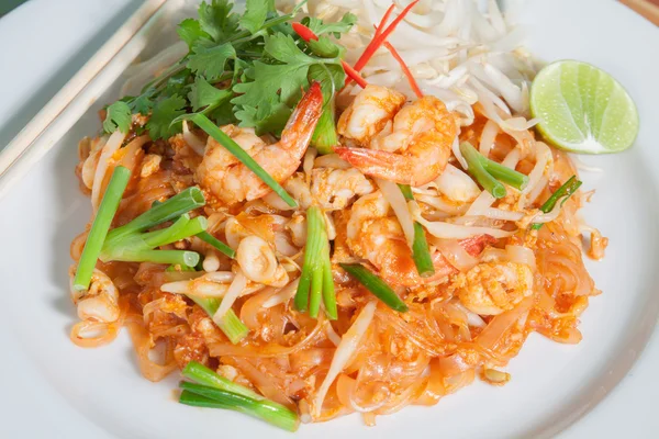 Thai food style , stir-fried rice noodles (Pad Thai) — Stock Photo, Image