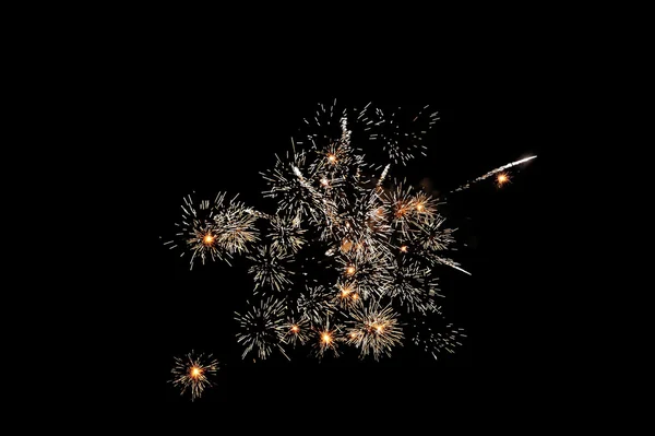 Fuegos artificiales aislados en Negro . — Foto de Stock