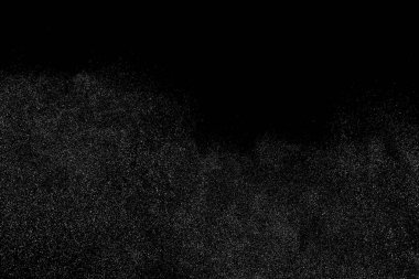 Sıkıntılı beyaz kumlu doku. Toz tabakası desenli. Tahıl gürültüsü partikülleri. Kar efektleri paketi. Paslı siyah arka plan. Vektör illüstrasyonu, EPS 10.  