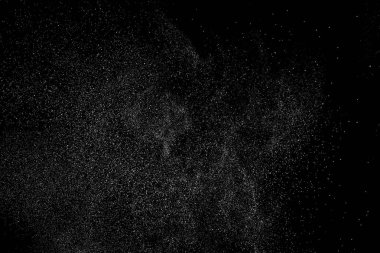 Sıkıntılı beyaz kumlu doku. Toz tabakası desenli. Tahıl gürültüsü partikülleri. Kar etkisi. Paslı siyah arka plan. Vektör illüstrasyonu, EPS 10.  