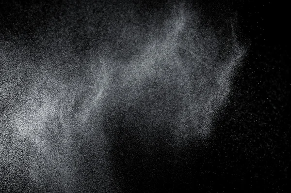 Siyah arkaplanda soyut su sıçramaları