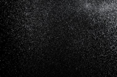 Siyah arkaplanda soyut su sıçramaları