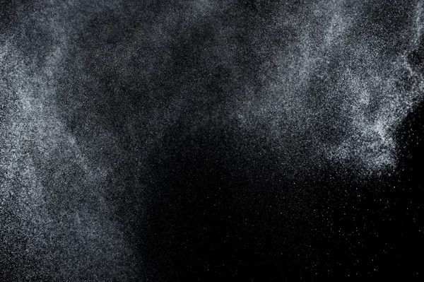 Siyah arkaplanda soyut su sıçramaları