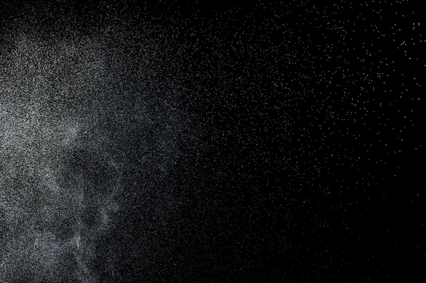 Siyah arkaplanda soyut su sıçramaları