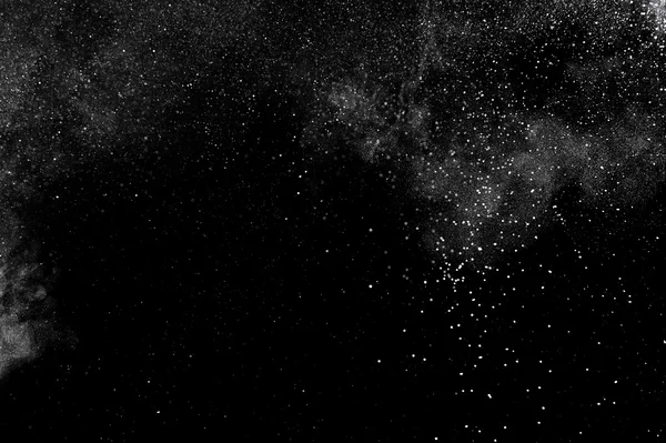 白いペンキ ホーリーを抽象化します。抽象的な白い粉の爆発. — ストック写真
