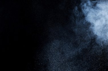 Soyut beyaz toz patlama  