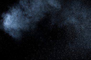 Soyut beyaz toz patlama