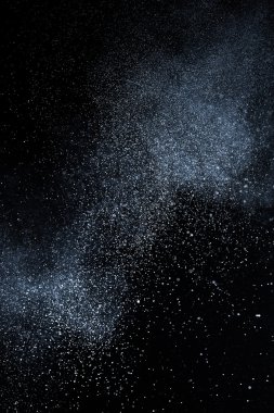 Soyut beyaz toz patlama