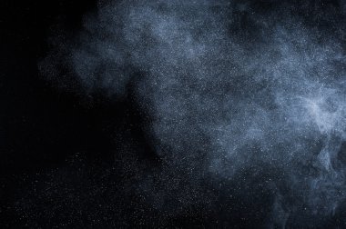 Soyut beyaz toz patlama