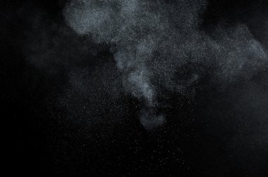 Soyut beyaz toz patlama