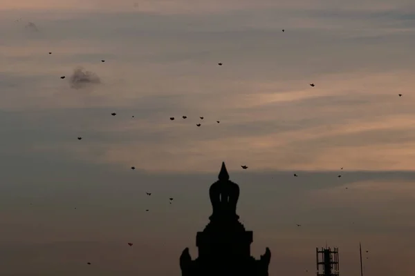 Silhueta Tarde Como Sol Põe Lugar Bali Com Vista Para — Fotografia de Stock