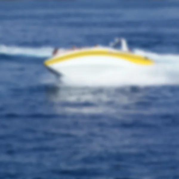 Immagine astratta offuscata della barca a motore veloce come sfondo — Foto Stock